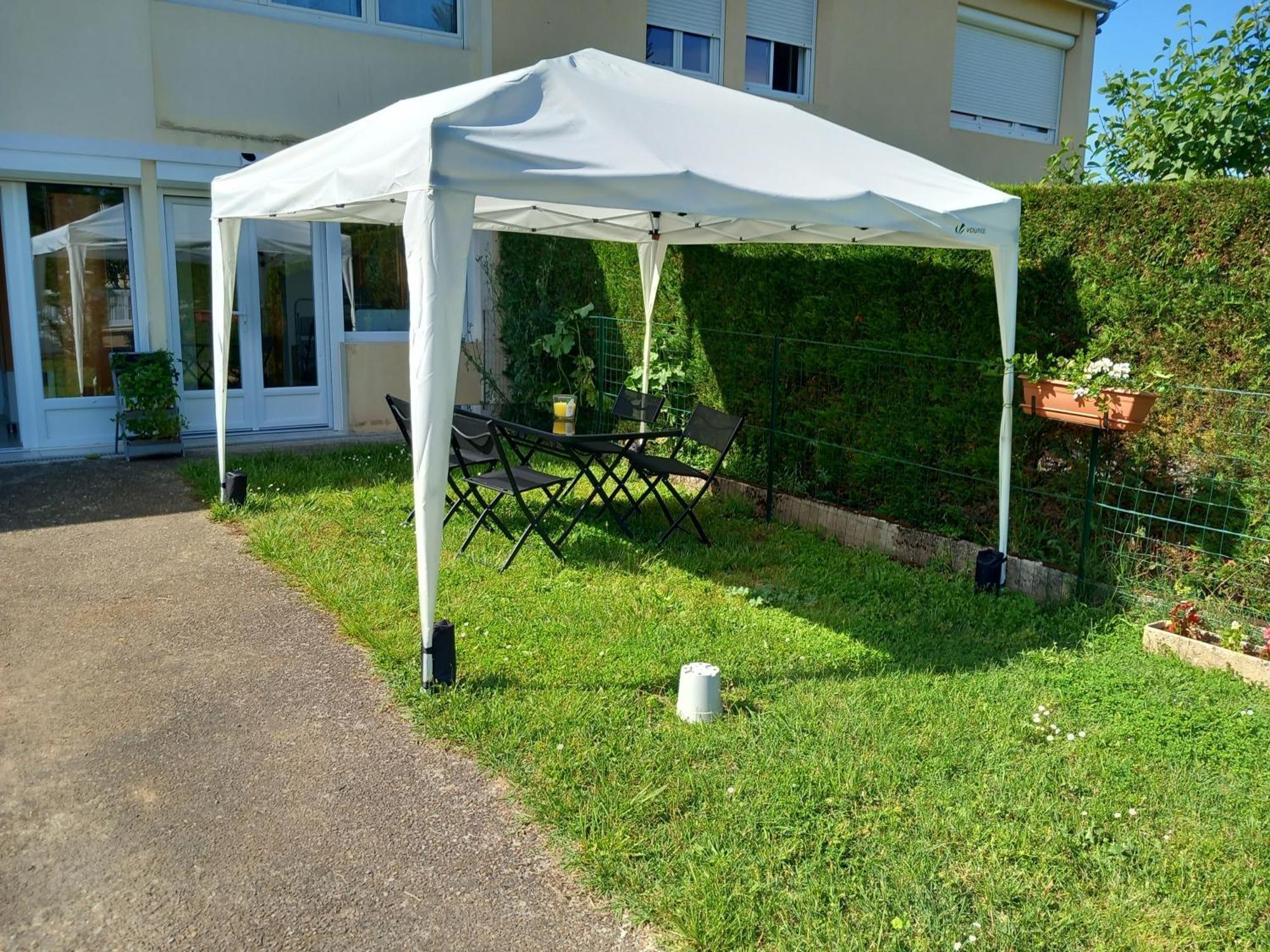 דירות לה בוג Lumineux, Bien Situe Et Tres Calme + Parking Prive מראה חיצוני תמונה
